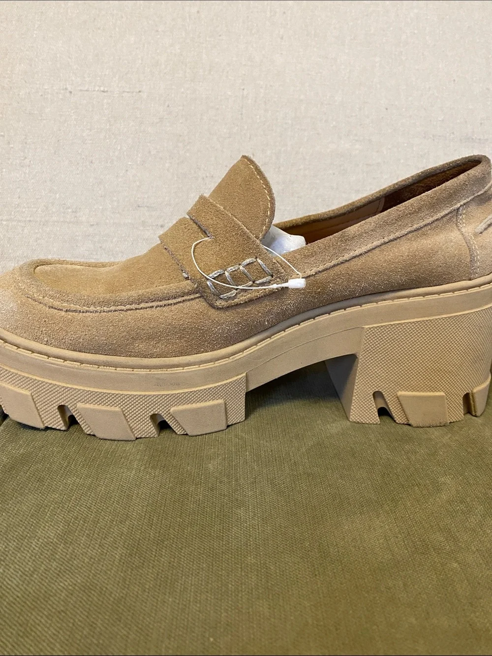 Steve Madden Woman’s Tan Suede Lug Sole Penny Loafers